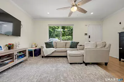 100 Wolfpit Avenue #14, Norwalk, CT 06851 - Photo 6