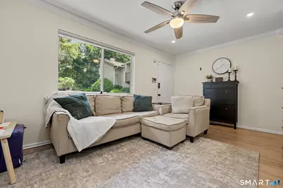 100 Wolfpit Avenue #14, Norwalk, CT 06851 - Photo 8
