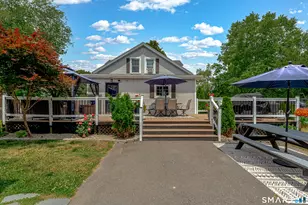443 North St, Windsor Locks, CT 06096 - Photo 4