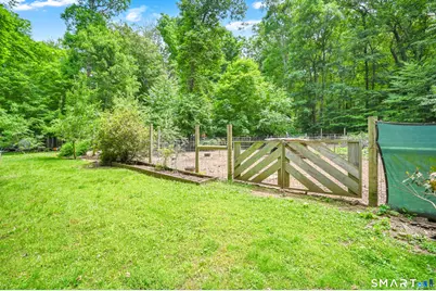 318 James Road, Ashford, CT 06278 - Photo 8