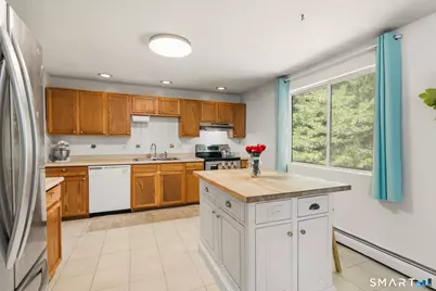 72 Old Meadow Plain Road, Simsbury, CT 06089 - Photo 6