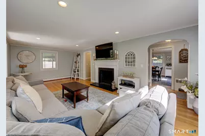 165 Stillwold Drive, Wethersfield, CT 06109 - Photo 4