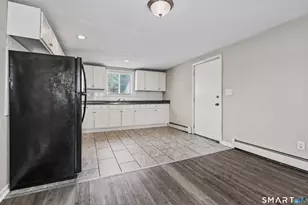 21 Hawkins St, Derby, CT 06418 - Photo 8