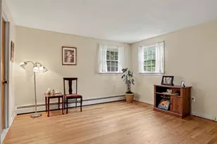 5 Leighton Ct, North Haven, CT 06473 - Photo 18