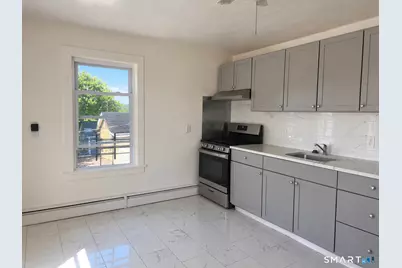 37 Elm Street, Meriden, CT 06450 - Photo 2