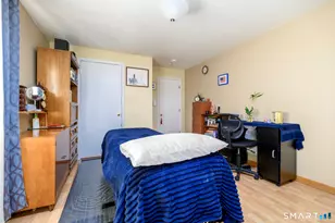 2 Washington Ct, Stamford, CT 06902 - Photo 22