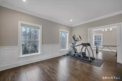 1049 Stillwater Road, Stamford, CT 06902 - Photo 10