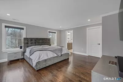 1049 Stillwater Road, Stamford, CT 06902 - Photo 12