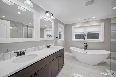 1049 Stillwater Road, Stamford, CT 06902 - Photo 12