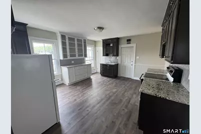 299 High Street #2nd Floor, Naugatuck, CT 06770 - Photo 6