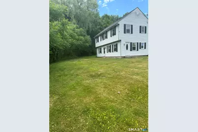 34 Eastview Drive, Windsor, CT 06095 - Photo 2
