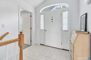 459 Fisher Ct, Shelton, CT 06484 - Photo 8