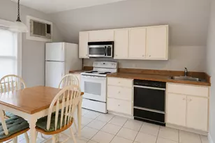 122 Atwater St, New Haven, CT 06513 - Photo 4