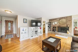 72 Calhoun Ave, Trumbull, CT 06611 - Photo 16