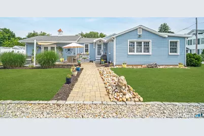 25 River Avenue, Old Saybrook, CT 06475 - Photo 4