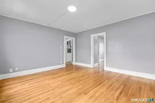 38 Beacon St, Hartford, CT 06053 - Photo 10