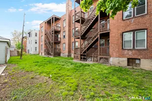 38 Beacon St, Hartford, CT 06053 - Photo 22