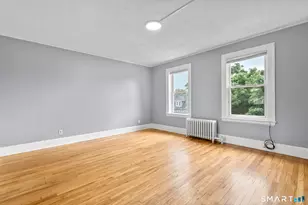 38 Beacon St, Hartford, CT 06053 - Photo 8