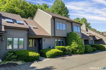 18 Twin Oaks #18, New Milford, CT 06776 - Photo 2