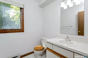 18 Twin Oaks, New Milford, CT 06776 - Photo 14