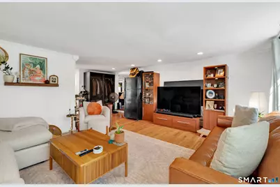 31 Clark Street, New Haven, CT 06511 - Photo 2