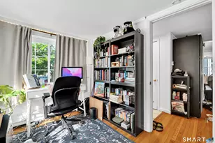 31 Clark St, New Haven, CT 06511 - Photo 4