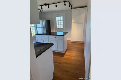 43 Boston Post Road, Madison, CT 06443 - Photo 6
