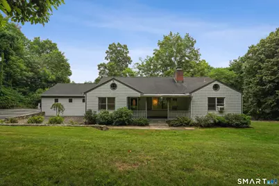 40 Comstock Hill Avenue, Norwalk, CT 06850 - Photo 2