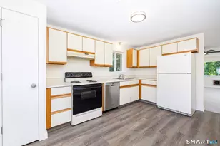 48 Chelsea Ln, East Granby, CT 06026 - Photo 12