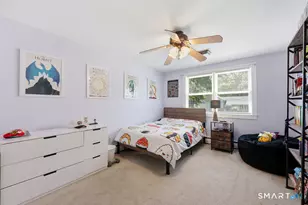 37 Stoneham Dr, West Hartford, CT 06117 - Photo 28