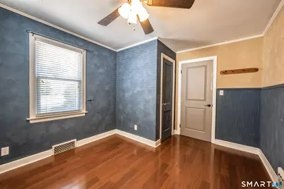 346 Woodstock Avenue, Stratford, CT 06614 - Photo 10