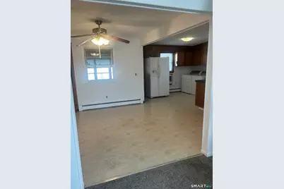 36 Charles Street #2nd floor, Stamford, CT 06902 - Photo 2