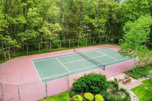7 White Oak Ln, Weston, CT 06883 - Photo 4