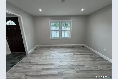 56 Janet Circle #7, Bridgeport, CT 06606 - Photo 6