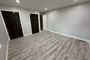56 Janet Cir, Bridgeport, CT 06606 - Photo 16