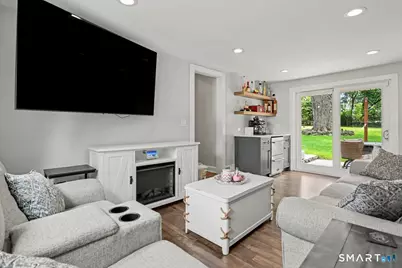 77 Lawlor Terrace, Stratford, CT 06614 - Photo 18