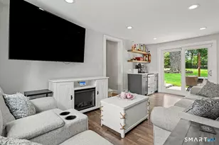 77 Lawlor Terrace, Stratford, CT 06614 - Photo 18