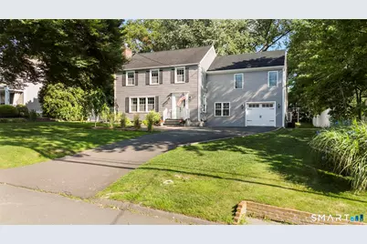 77 Lawlor Terrace, Stratford, CT 06614 - Photo 2