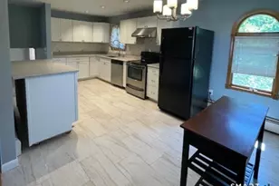 21 Mcdermott Cir, Hamden, CT 06518 - Photo 6