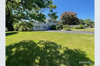 21 McDermott Circle, Hamden, CT 06518 - Photo 16