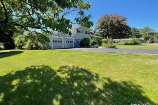 21 Mcdermott Cir, Hamden, CT 06518 - Photo 16