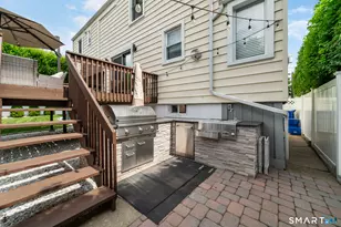 18 Fairlea Ave, Stratford, CT 06614 - Photo 30