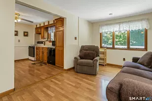 4949 Main St, Bridgeport, CT 06606 - Photo 14