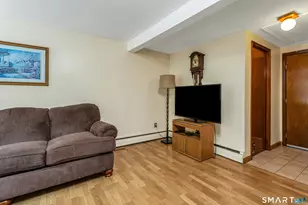 4949 Main St, Bridgeport, CT 06606 - Photo 16