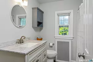 4949 Main St, Bridgeport, CT 06606 - Photo 24