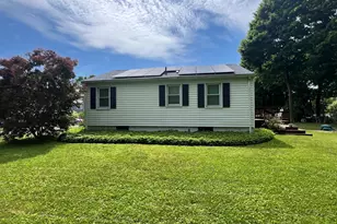10 Barone Rd, East Lyme, CT 06357 - Photo 4