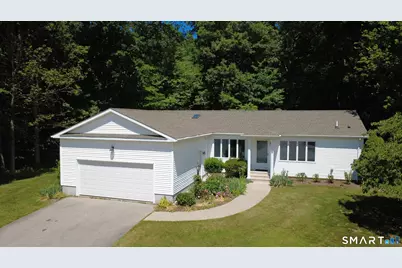 23 Hillcrest Drive, Montville, CT 06382 - Photo 2