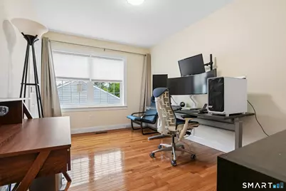 108 Dudley Street, New Britain, CT 06053 - Photo 18