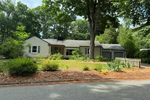 60 Mohegan Rd, Norwich, CT 06360 - Photo 2