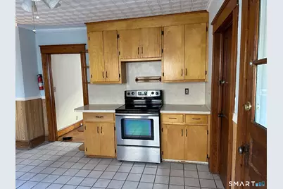82 Lorenzo Street, Torrington, CT 06790 - Photo 14